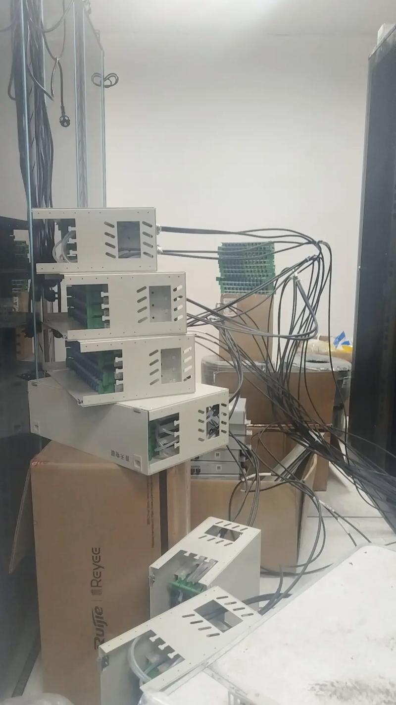 干不完根本干不完——智能化弱電工程現(xiàn)場實(shí)錄